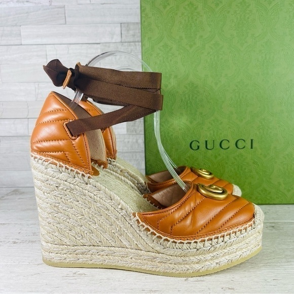GUCCI SZ 40 Nappa Matelasse GG Marmont Ankle Wrap Espadrille Wedge Cognac - Picture 3 of 14